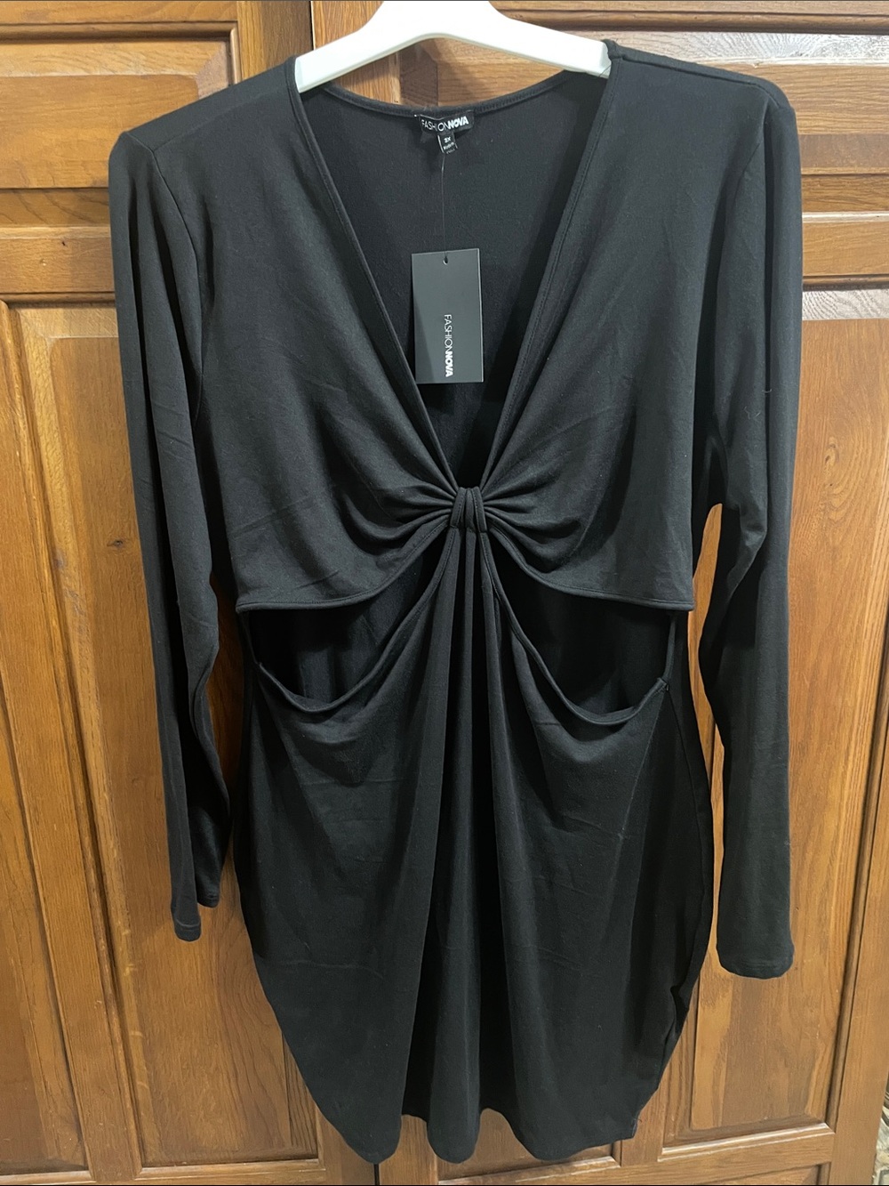 Fashion Nova Gigi Mini Black Knot-Front Long Sleeve lightweight dress Sz. 3X NWT